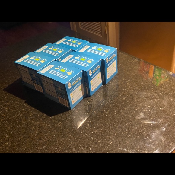 It’s a bulk of baby food and their brand new. An will shipped the same day - Picture 6 of 9